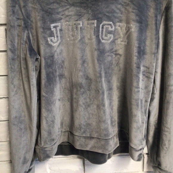 JUICY COUTURE VELOUR LONG SLEEVED SWEATSHIRT SIZE MEDIUM - Picture 3 of 8